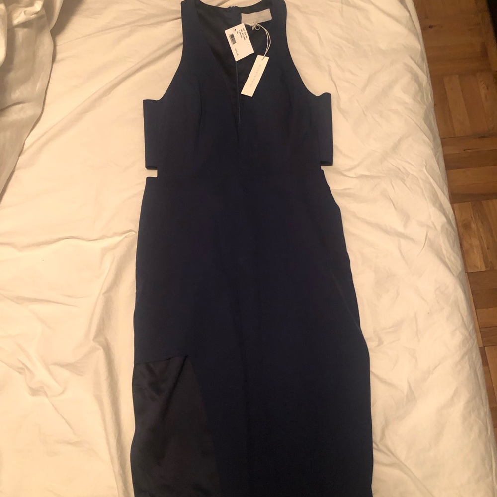 NWT! Michelle Mason Navy dress - Never worn size 8